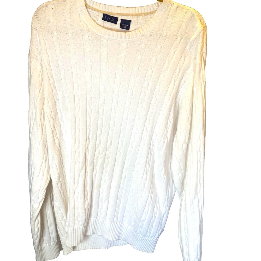 IZOD White Cable Knit Sweater